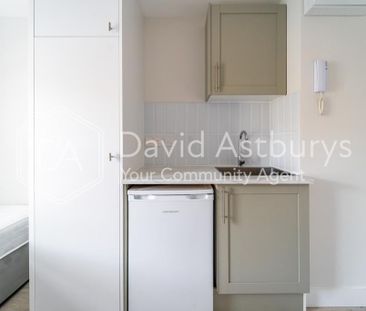 Studio to rent - Photo 6