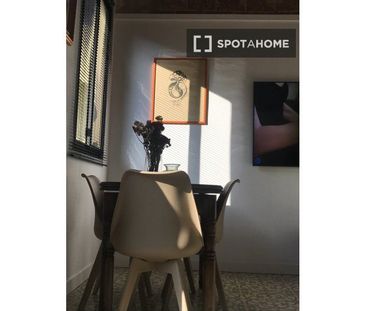 Piso de alquiler en El Poble Sec - Parc de Montjuïc - Photo 5