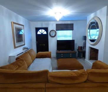 Alfred Road, Brentwood, CM14 - Photo 4