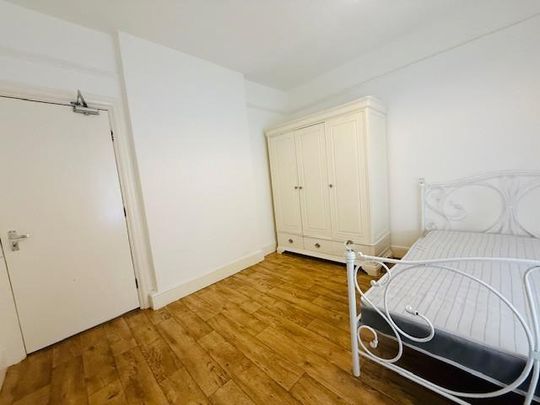 House share to rent - Photo 1