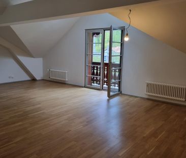 Spacieux appartement de 2,5 pièces avec deux balcons - Foto 5