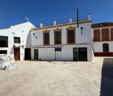 Alquiler de chalet adosado en Camino Cortijo la Perla - Photo 2