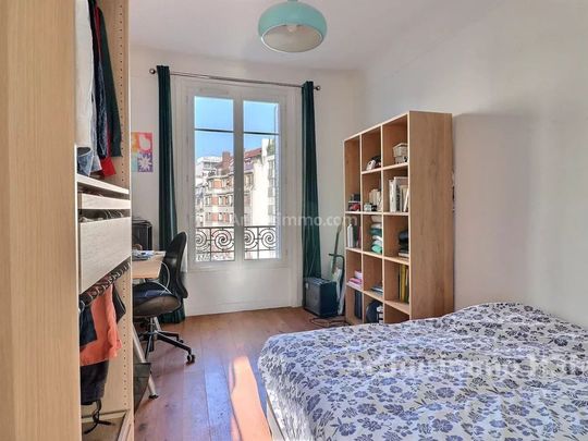 Location Appartement 3 pièces 75 m2 à Paris 14 - Photo 1