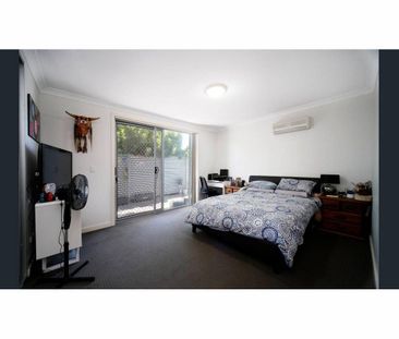 UNIT AT REFLECTIONS ON LITTLE STREET - Photo 4