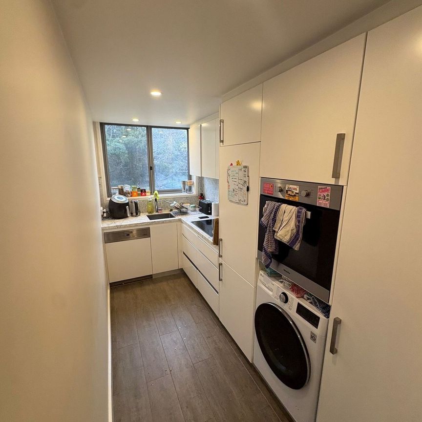 Middle Park - Photo 1