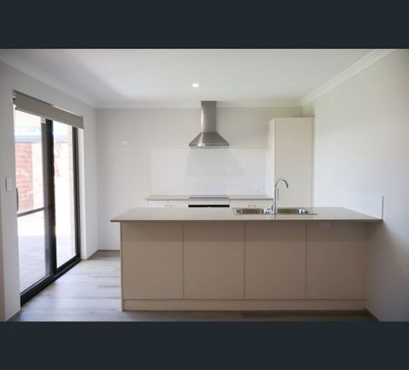 4 Eliza Way, Ravenswood, WA 6208 - Photo 3