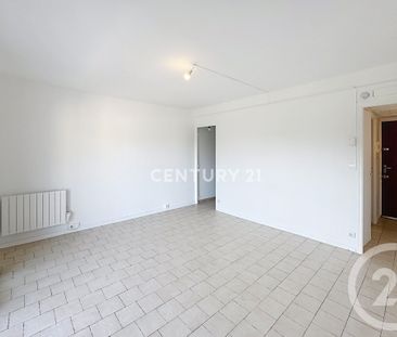 Location Appartement 1 pièce 26m² CARNOUX EN PROVENCE 13470 - Photo 1