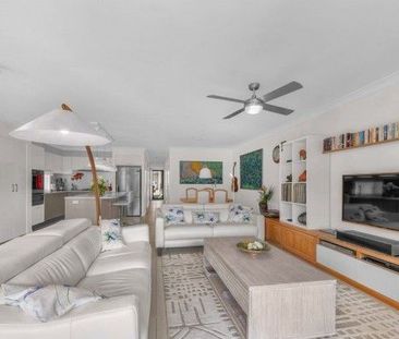 Resort-Style Living in heart of Bulimba - Photo 5