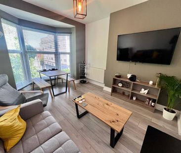 2 bedroom apartment to rent - Photo 4