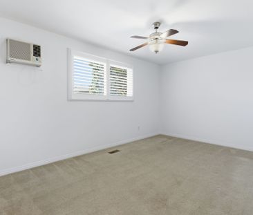 For Lease - 341 Rexford Drive, Hamilton, Ontario - Photo 4
