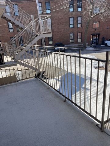 6933 Av. De Monts, H4E 2T5, Montréal - Photo 2