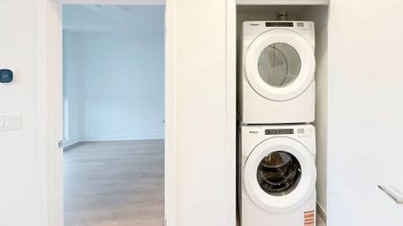 For Lease - 1037 The Queensway N/A Unit# 617, Toronto, Ontario - Photo 4