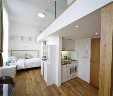 Studio to rent - Photo 2