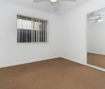 5 Pebblestone Street, Fletcher - Photo 4