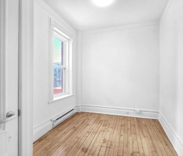 1804 Rue Notre-Dame O. - Photo 5