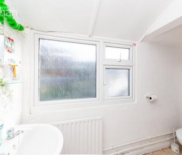 5 bedroom terraced house to rent - Photo 5