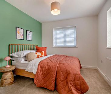 3 bedroom semi-detached house to rent - Photo 2