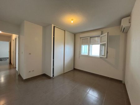 Location Appartement 126m² 4 pièces Fort de france - Photo 2