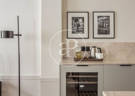 Flat for rent in El Viso (Madrid) - Photo 2