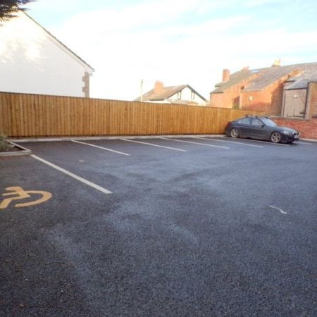 The Willows. Village Road, Oxton - Photo 4