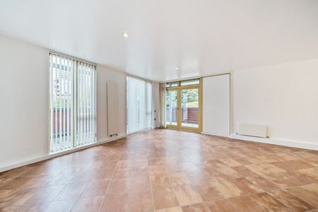 Schoolbank Road, London, SE10 - Photo 4