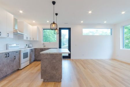 For Lease - 63 Lonborough Avenue, Toronto, Ontario - Photo 3