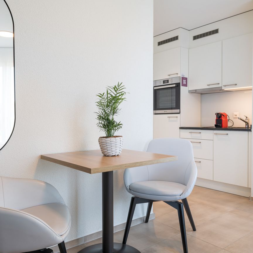 1.5 Zimmerwohnung mit Balkon - 10 Minuten vom Bahnhof entfernt - Foto 1