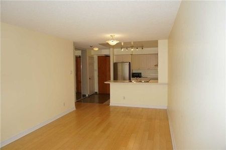 For Lease - 256 Doris Avenue Unit# 1103, Toronto, Ontario - Photo 3