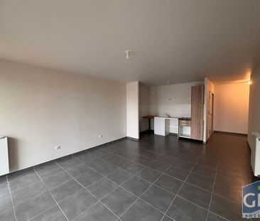 Location Appartement 3 pièces 78m² - Photo 2