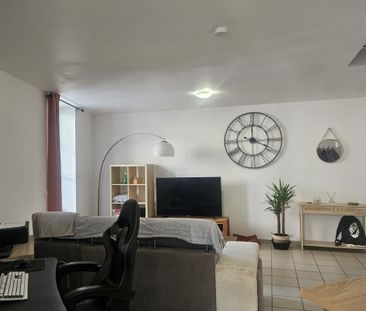 Camaret sur Aigues centre, T3 en duplex - Photo 6