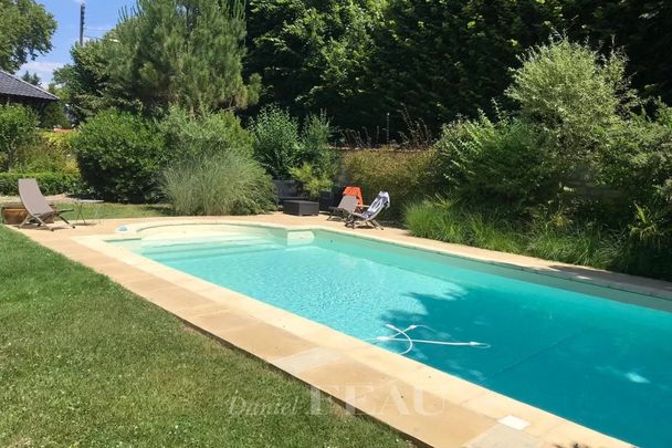 LE VESINET - Maison de maître meublée - Photo 1