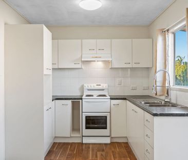 Space, Functionality & Secure Parking - Photo 4