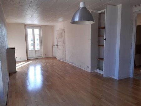 Appartement À Louer 3 Pièces , 92 M² - Photo 2