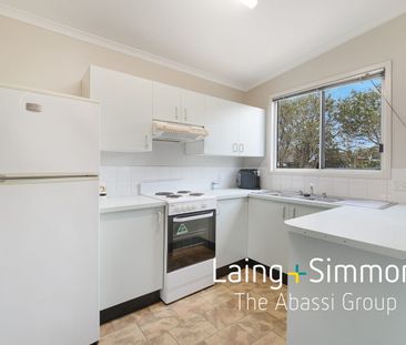 Fresh and Modern Living in a Quiet Location! - Photo 4