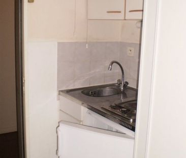 Location Appartement 1 pièce 15m² - Photo 4