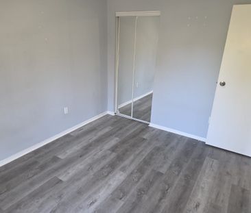 For Lease - 5536 Montevideo Road Unit# 45, Mississauga, Ontario - Photo 2