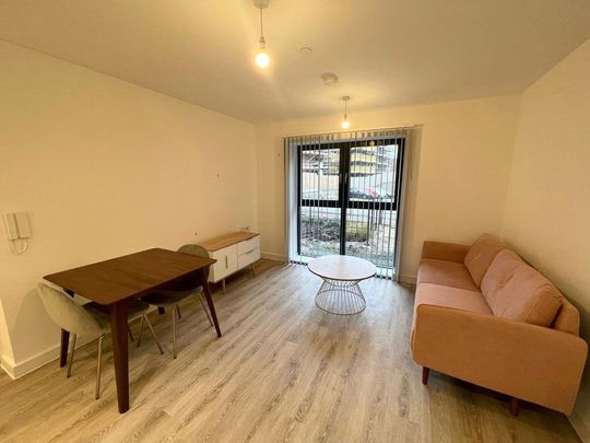 1 bedroom flat to rent - Photo 1