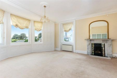 3 bedroom apartment to rent - Photo 2