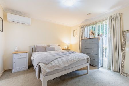 Spacious Family Home - Photo 5