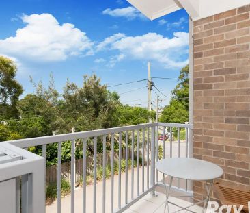 Stylish One Bedroom Unit in Kelvin Grove - Photo 3