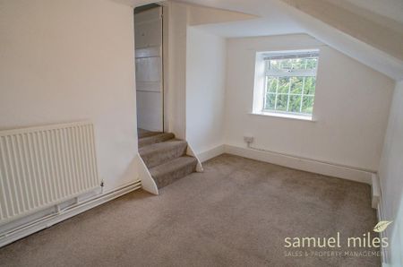 3 bedroom semi-detached house to rent - Photo 2