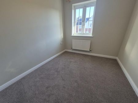 5 bedroom detached house to rent - Photo 4