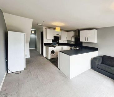 2 bedroom apartment to rent - Photo 3