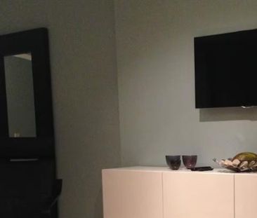 Luxury Flat for rent in Benahavís, Andalusia - Photo 3