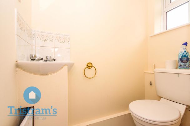 3 bed Semi-Detached House for Rent - Photo 1