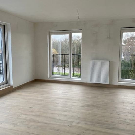 Appartement te huur - Photo 1