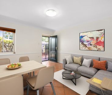 1/19 Ampthill Street, Highgate Hill QLD 4101 - Apartment For Rent |... - Photo 1