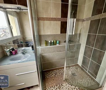 Location Appartement 3 pièces 72m² CHATEAUROUX 36000 - Photo 3
