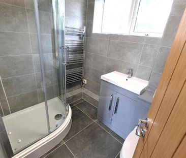 1 bedroom semi-detached house to rent - Photo 2