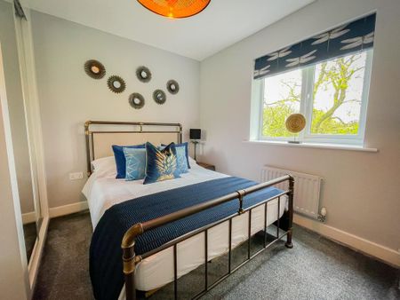 2 bedroom flat to rent - Photo 5